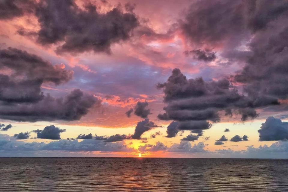 Pelican Beach Resort South Water Caye Dangriga Exteriér fotografie