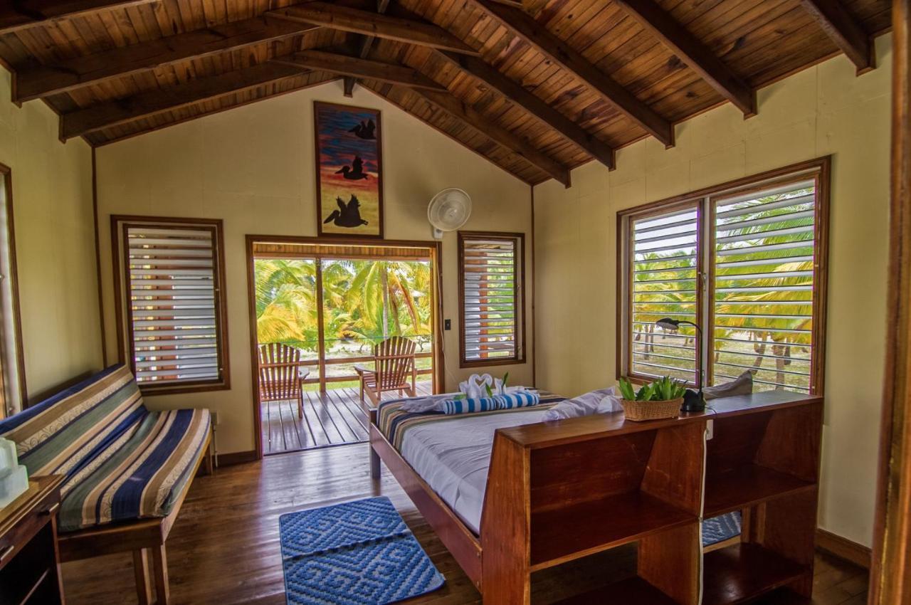 Pelican Beach Resort South Water Caye Dangriga Exteriér fotografie